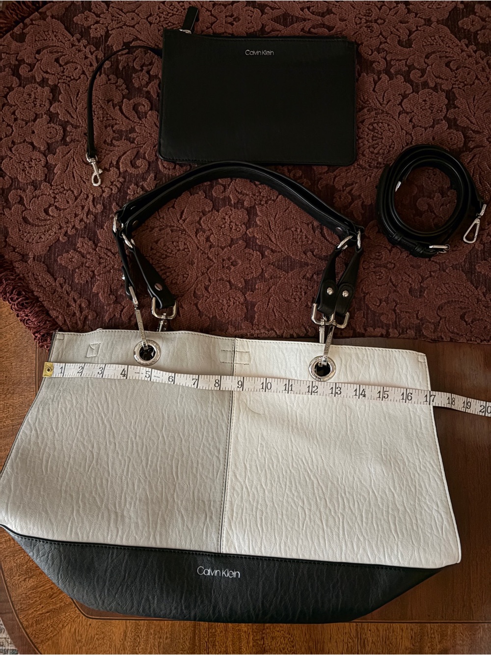 Calvin Klein Color Block Tote. - Picture 3 of 4